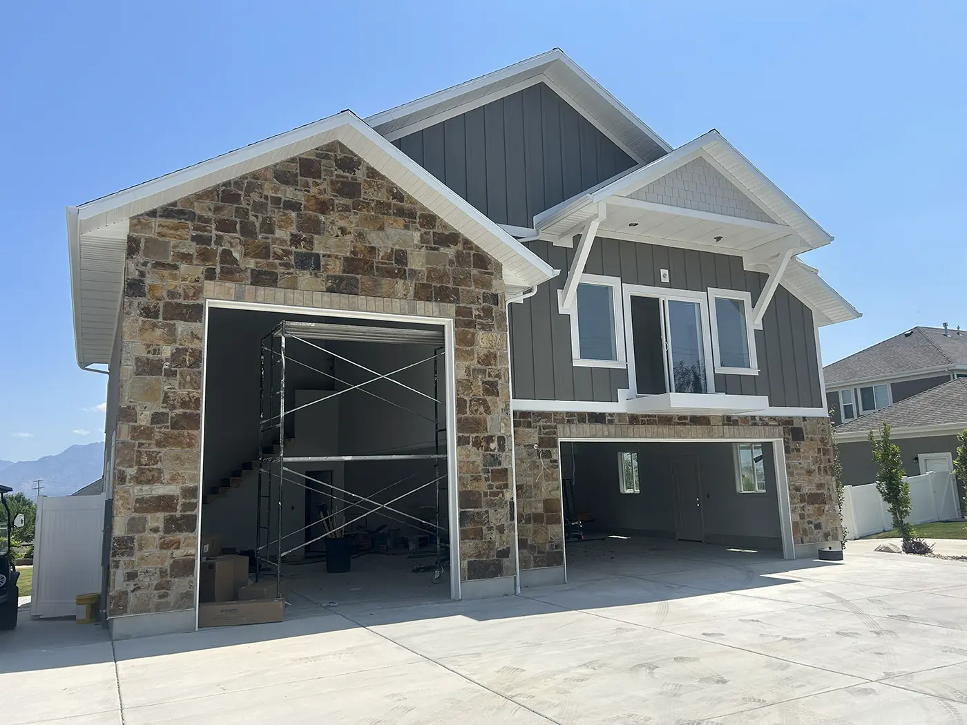 New home garage with lighting installation in progress by Camson Electric in Utah